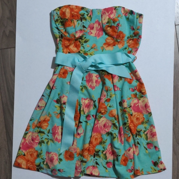 XS Cute Turquoise Mini Strapless Floral Dress - Picture 9 of 10